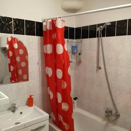Apartament Trzebien- Mieszkanie Do Wynajecia Dla Obcokrajowcow Za Wschodniej Granicy *